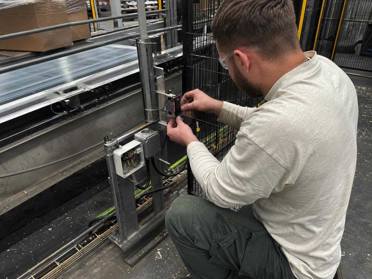 Electrical work, illustrative image